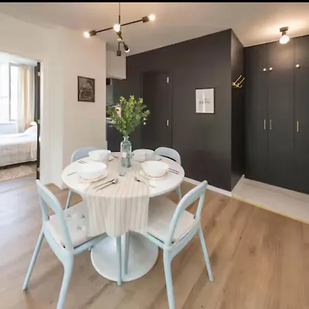 Mattea's 2-bedroom Sofie